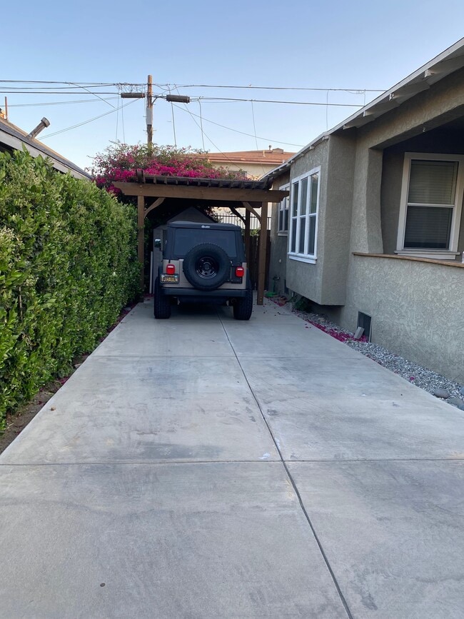 Building Photo - 4636 La Mirada Ave