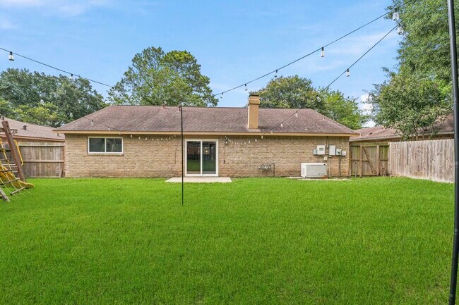 Building Photo - 1663 Chilton Ln