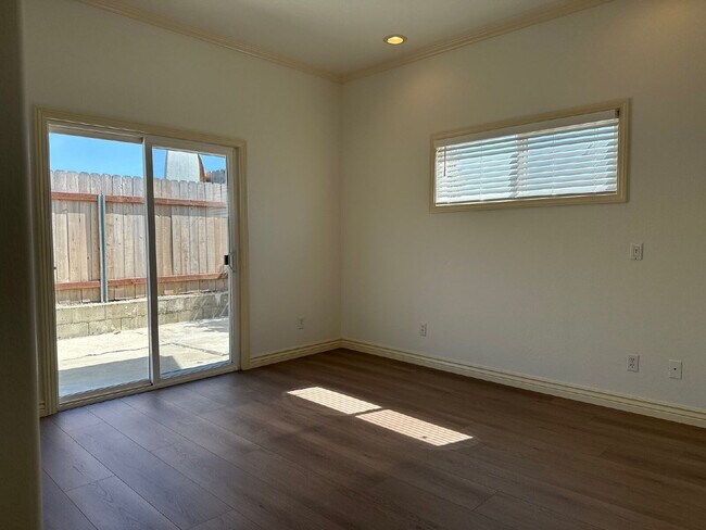 Building Photo - Spacious 2BR/2BA Single-Level ADU with Private Courtyard