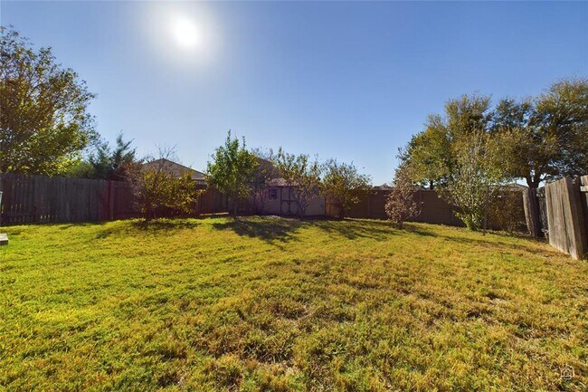 Building Photo - 12013 Oaklynn Ct