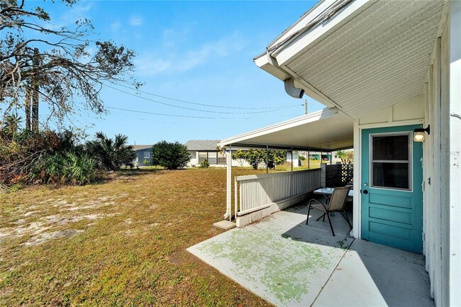 Building Photo - 1216 Hacienda Dr