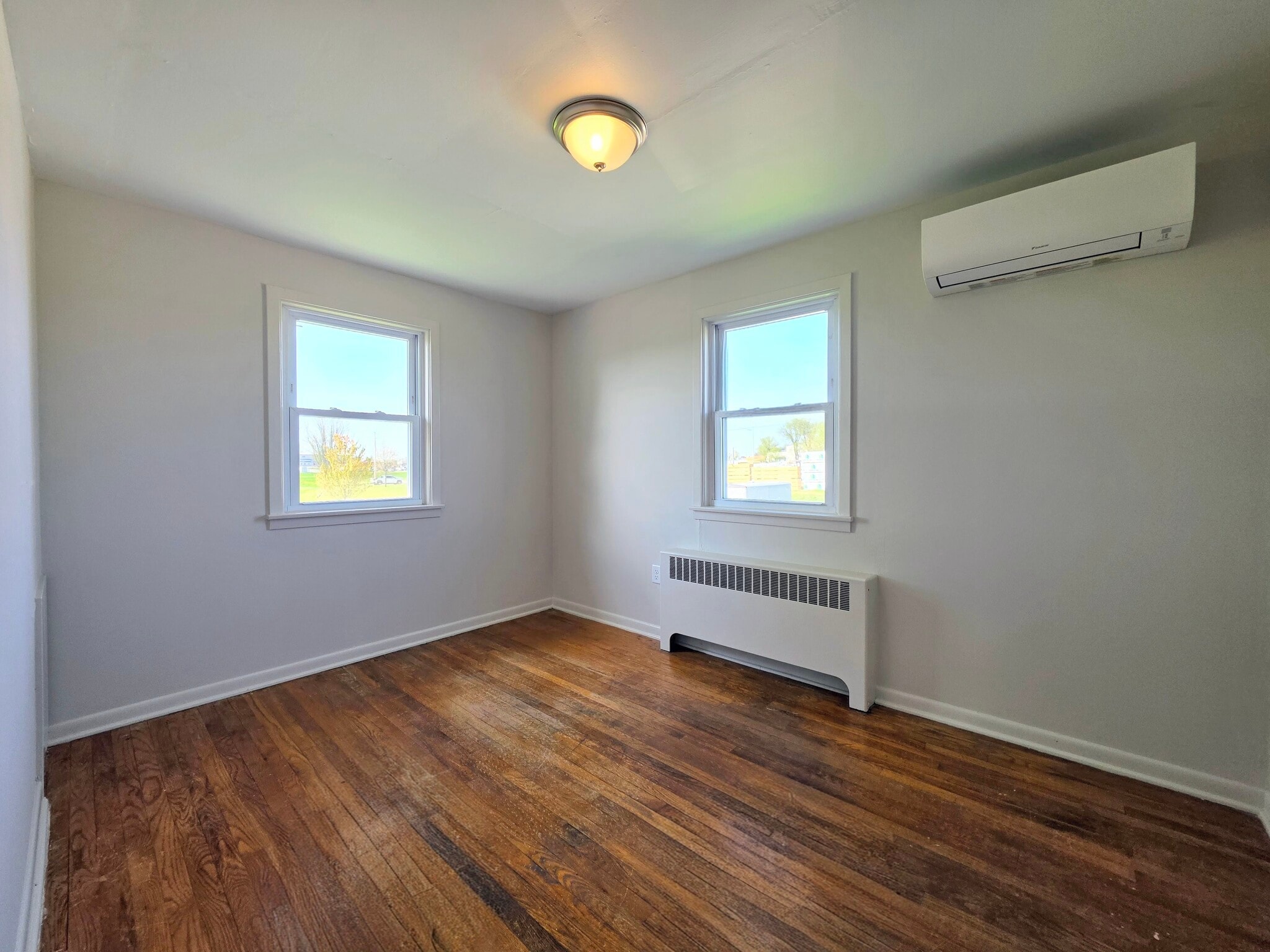 Building Photo - 2618 Creek Hill Rd