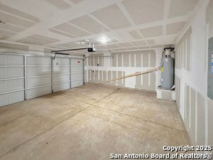 Building Photo - 863 Bluegrass Pt