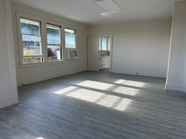 Building Photo - Lower Wilhelmina Rise, Spectacular Ocean, ...
