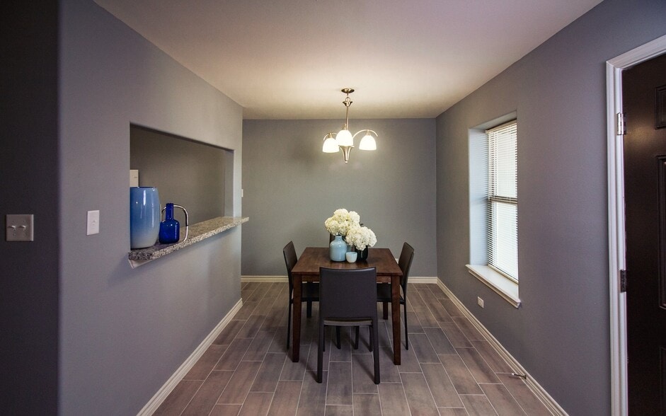 Building Photo - Stewart Apartments