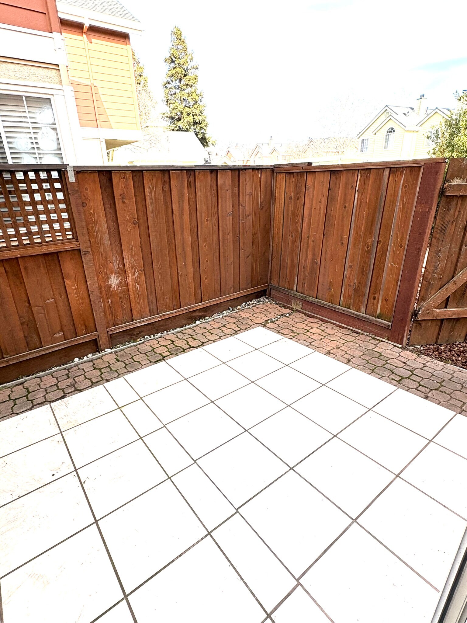 Building Photo - 38 Manchester Ln