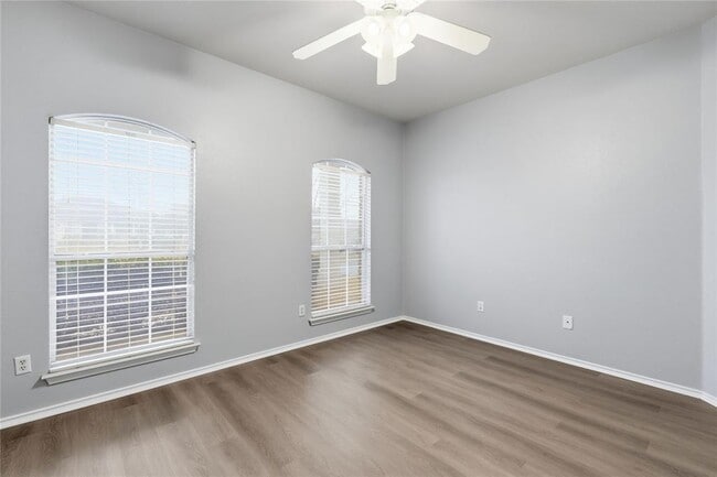 Building Photo - 2308 Pearson Way