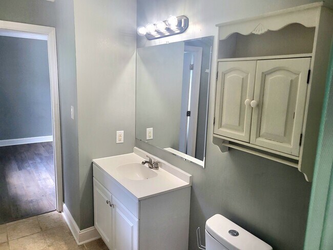 Building Photo - 3004 Steeple Chase Ct