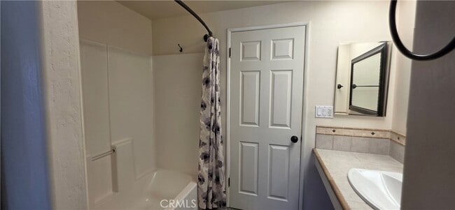 Building Photo - 129 Sunridge Way