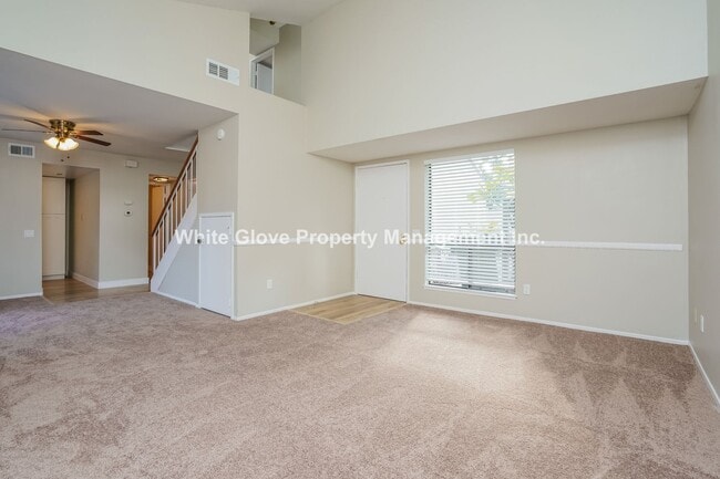 Building Photo - Charming Remodeled 3-Bedroom Townhome on Cul-de-Sac Near Greenbelt & Pool