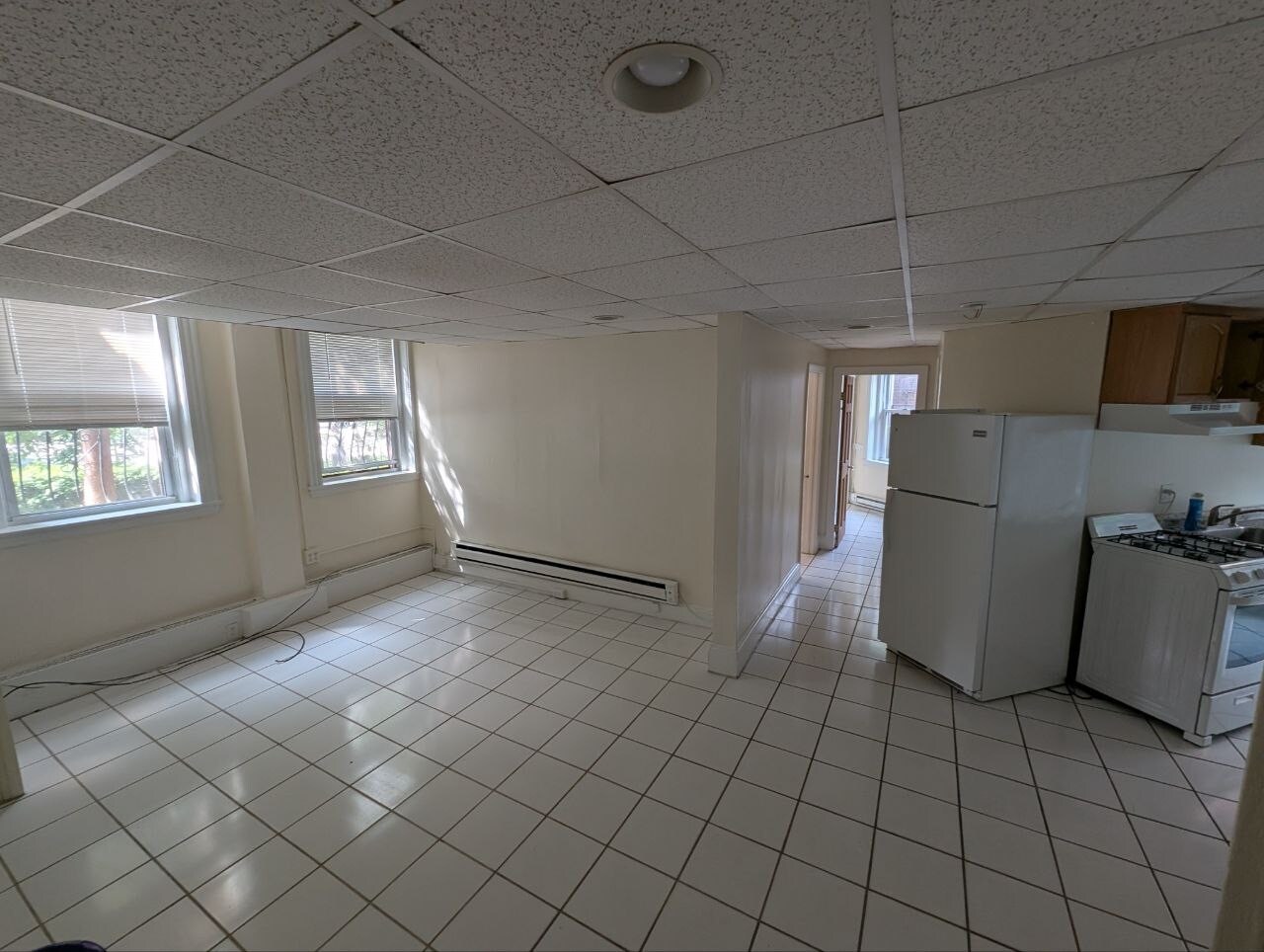 Building Photo - 382 Riverway St