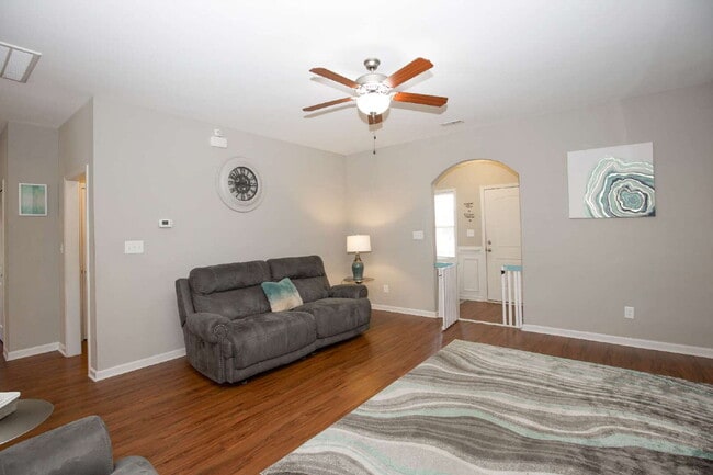 Building Photo - 3028 Helmsman Dr