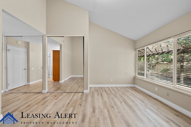 Building Photo - 25352 Avenida Cappela