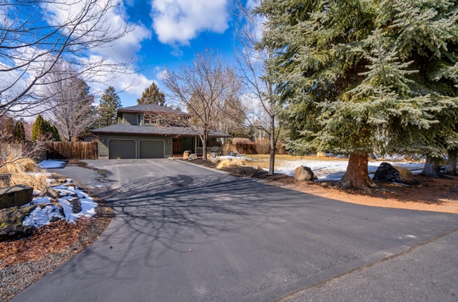 Primary Photo - 61497 Orion Dr