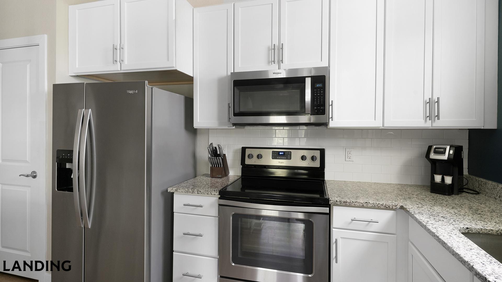 Building Photo - 215 Hunters Lk Wy