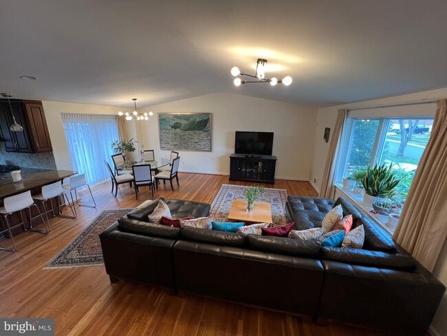 Building Photo - 6310 Carnegie Dr