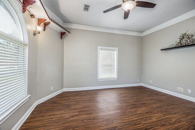 Building Photo - 3525 Bridgette Ln