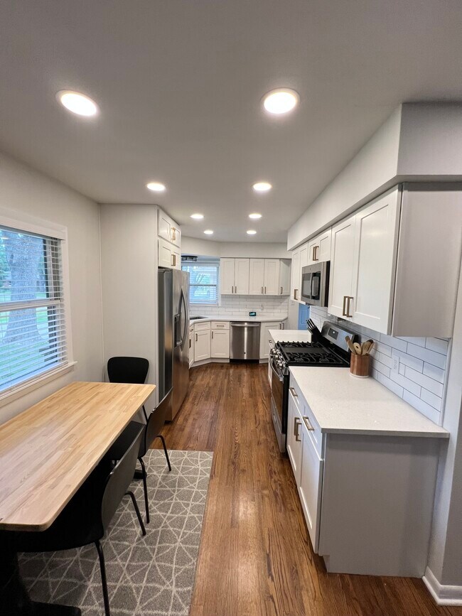 Building Photo - 12525 W Joliet Cir