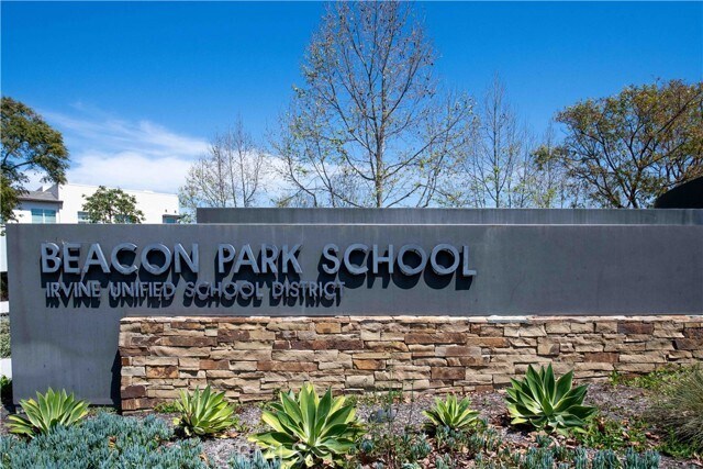 Building Photo - 103 Newall