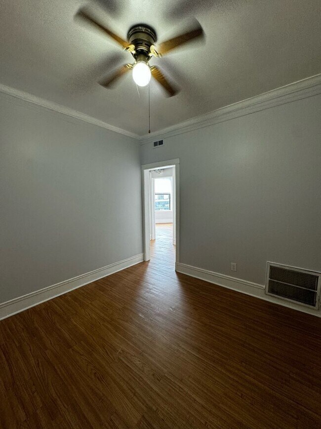 Building Photo - 4805 N Central Park Ave