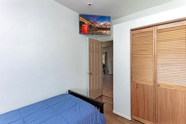 Building Photo - 3921 Aloha Ln