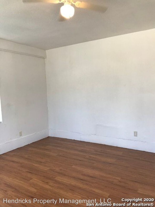 Building Photo - 303 Florida St