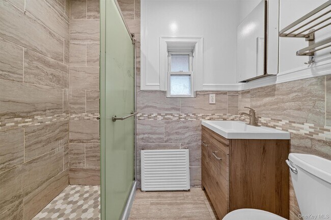 Building Photo - 92 Kimball Ave