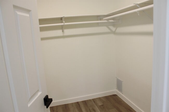 Building Photo - 5310 Randon Rd