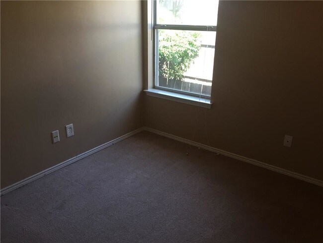 Building Photo - 6003 Alta Verde Ct