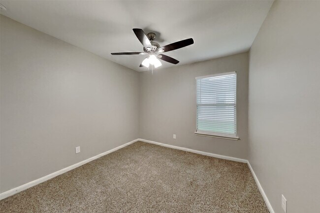 Building Photo - 4202 La Terre De Vin Ct