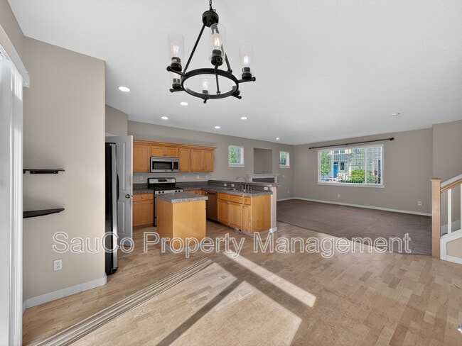 Building Photo - 5073 NW 149th Terrace