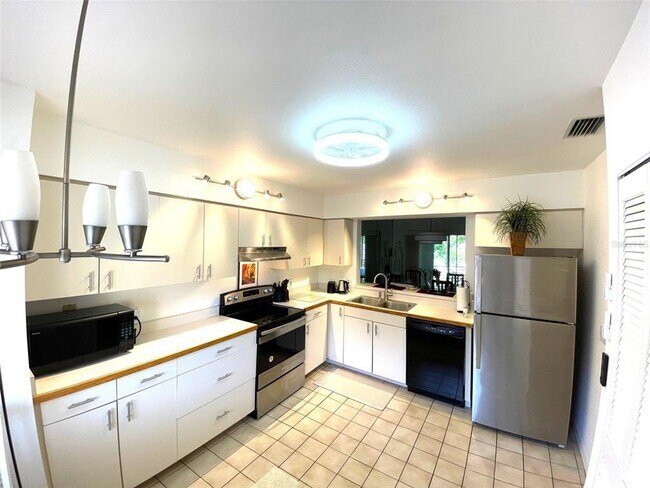 Building Photo - 6101 34th St W