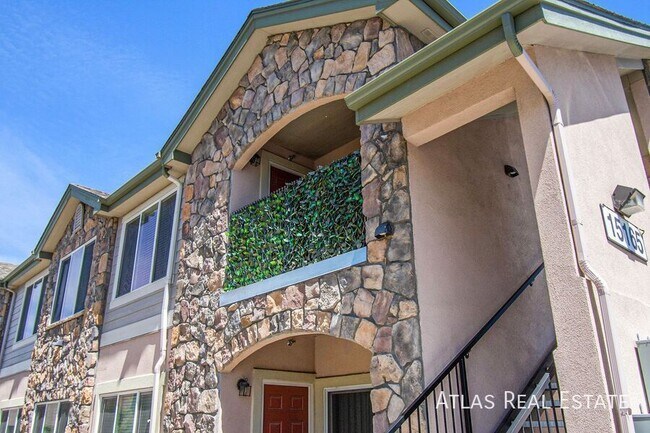 Building Photo - 15165 E 16th Pl