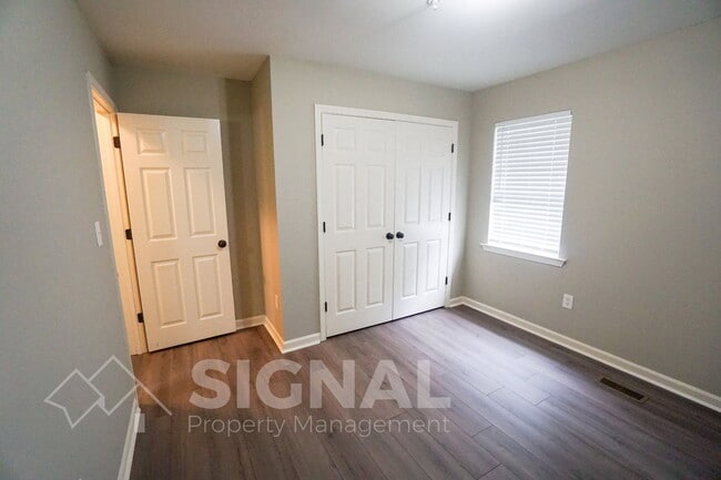 Building Photo - 112 Timberleaf Cir