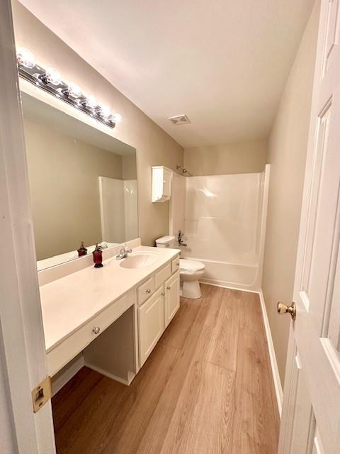 Building Photo - 1080 Chandler Ridge Dr SE