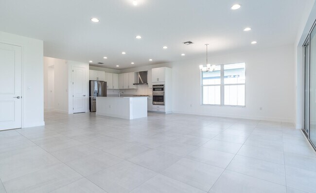 Building Photo - 1360 Bushel Crk Xing