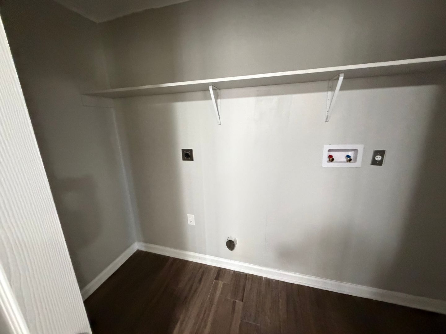 Building Photo - Welcome to your new home in Southaven, MS!