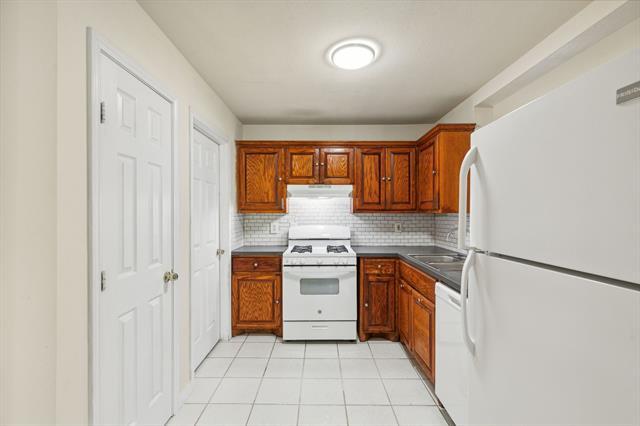 Building Photo - 7201 Denton Dr