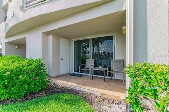 Building Photo - 6100 Bahia Del Mar Cir N