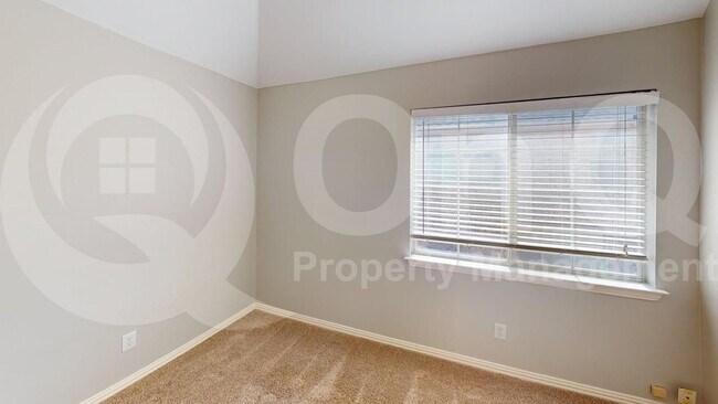 Building Photo - 4536 Brenda Dr