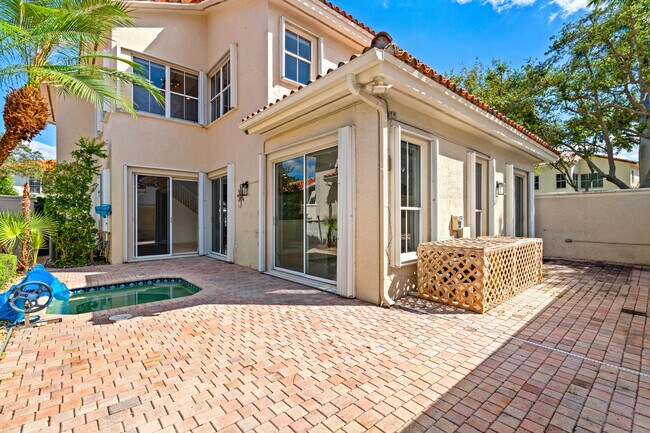 Building Photo - 1468 Mariner Way