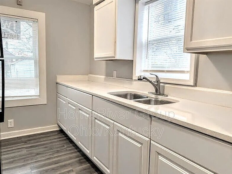 Building Photo - 133 N 37th St