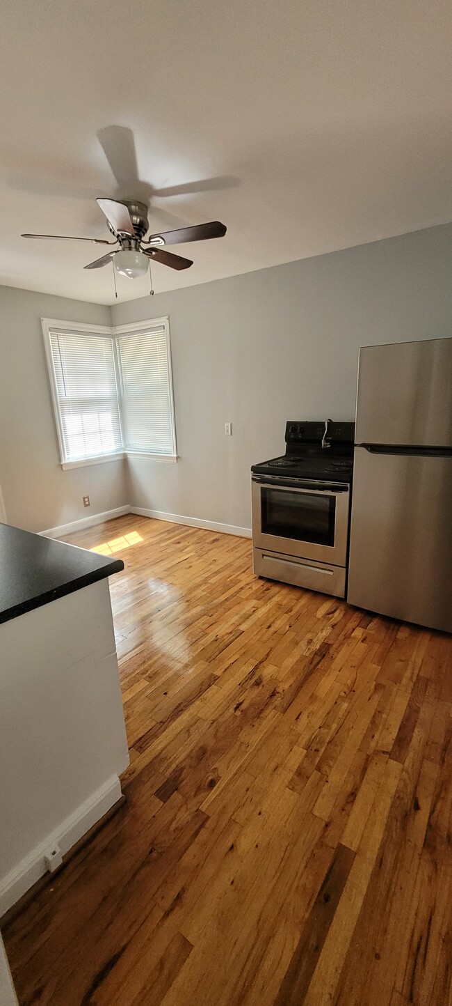 Building Photo - 106 Summerlea Dr