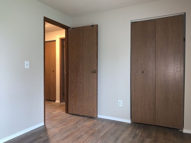 Building Photo - Beautiful 3Bd/1.5 Ba Federal Way Home.