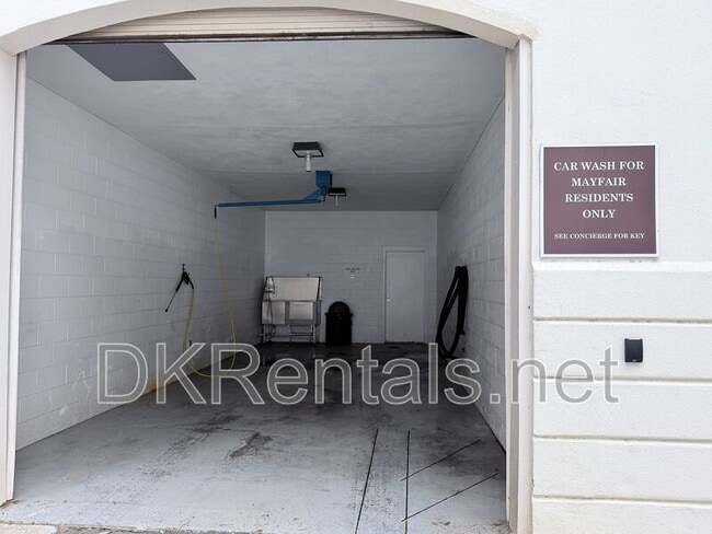 Building Photo - 199 14th St NE