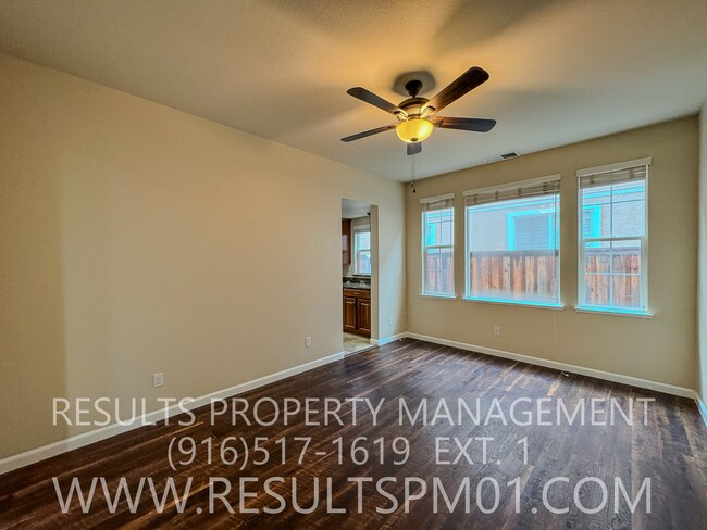 Building Photo - Beautiful 4 Bedroom 3 Bath home