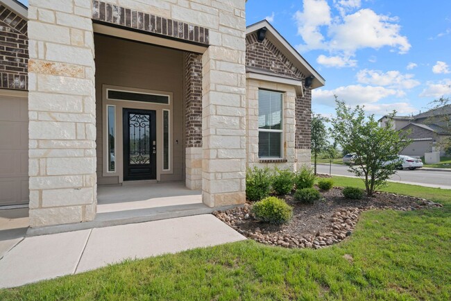 Building Photo - 4 Bedroom 3 Bathroom located in Copper Can...