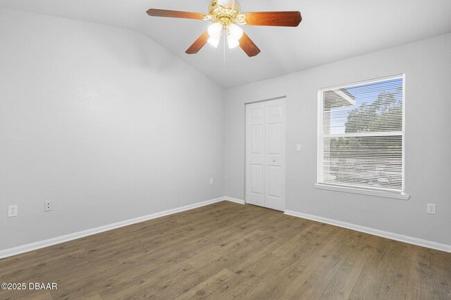 Building Photo - 940 Village Trail