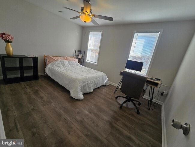 Building Photo - 457 N Edgewood St