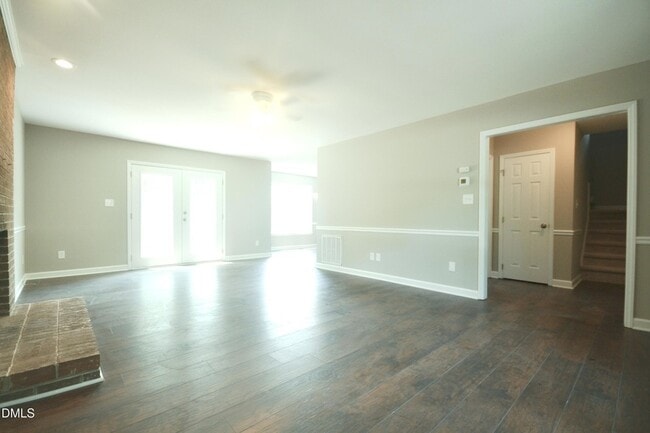 Building Photo - 3516 Casine Ct